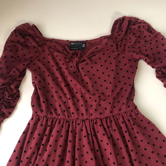 ASOS DESIGN flocked Burgundy Black Polka Dot ruched sleeve romper Size 8 - Picture 5 of 13